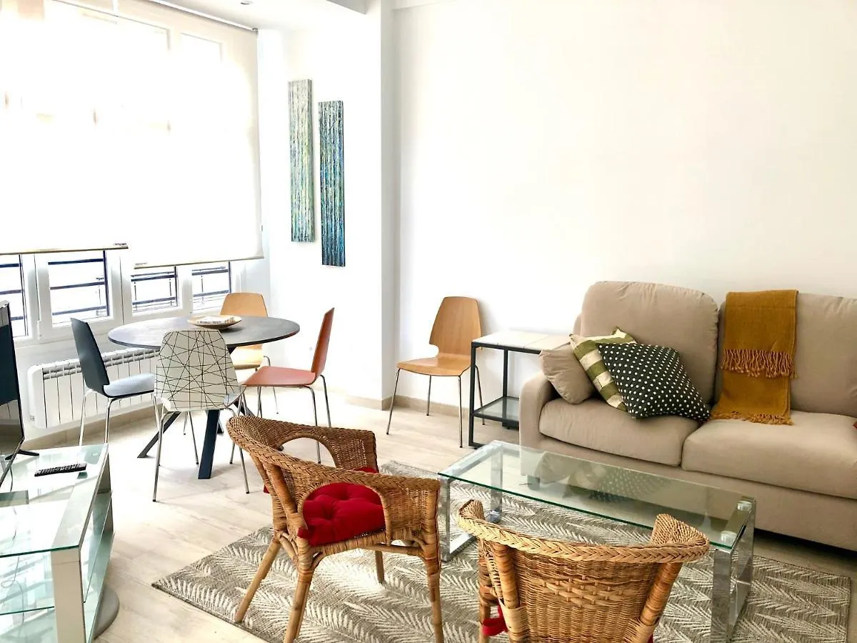 Foodies Location. Surf. Netflix . 3 Bdr San Sebastián 0*,  Spanien