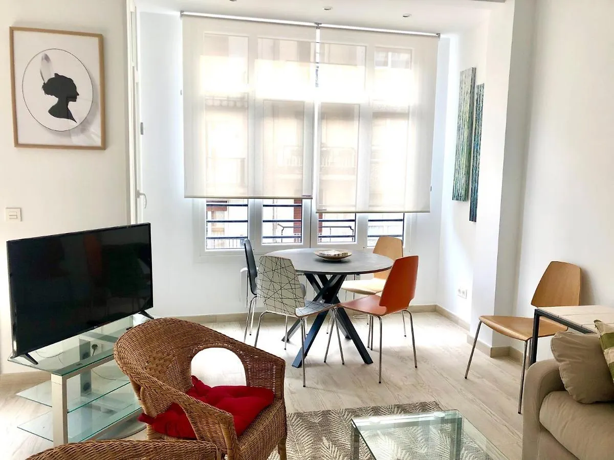 Apartment Foodies Location. Surf. Netflix . 3 Bdr San Sebastián